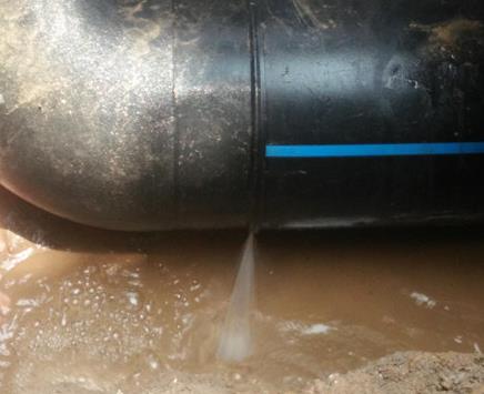 邕宁楼顶渗水维修公司为大家分享下邕宁卫生间漏水维修修补技术!